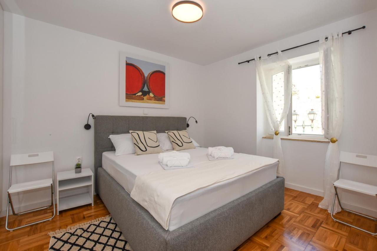 Apartment Sidro Pag Town Eksteriør bilde